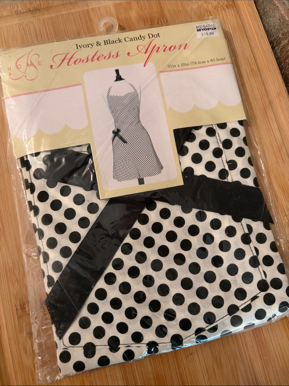 Bed Bath & Beyond Ivory & Black Polka Dot Hostess Apron
